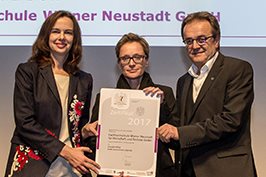 FH Wiener Neustadt erhält Zertifikat zum Audit hochschuleundfamilie