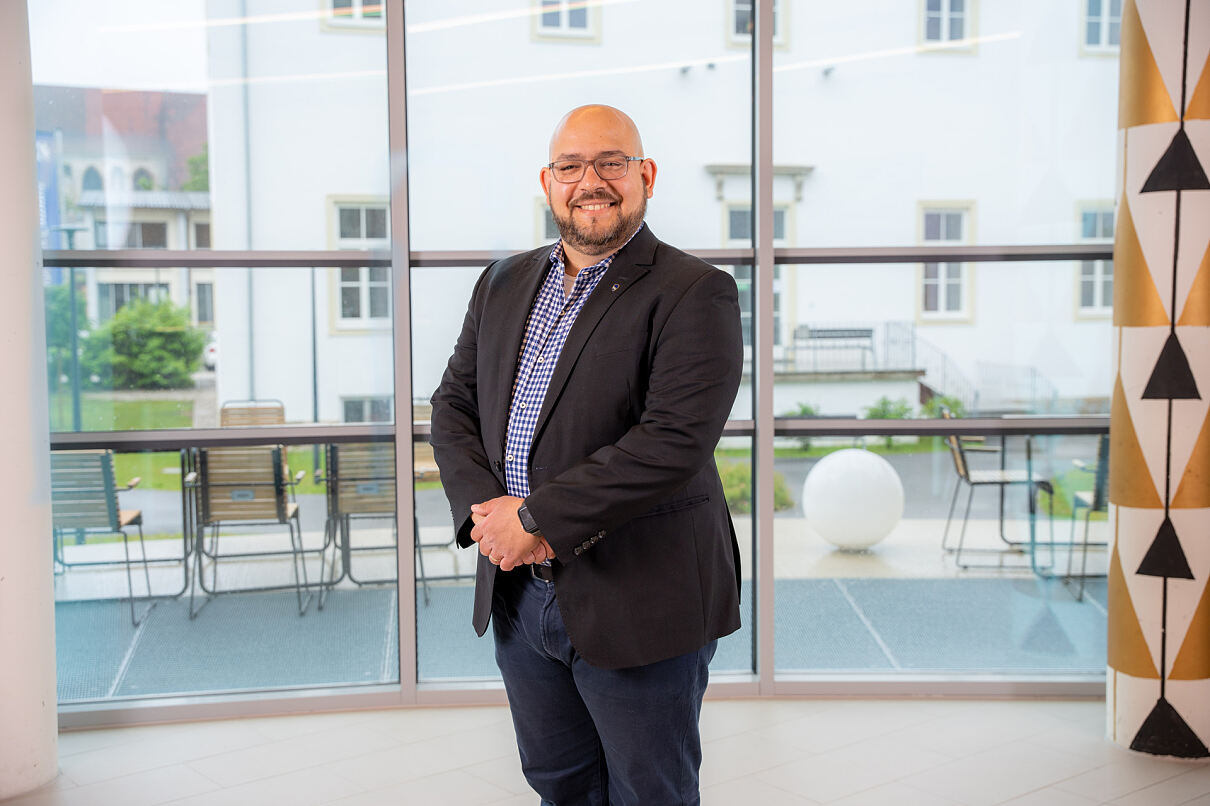 Mag. Dr. Georg Kodydek M.E.S.