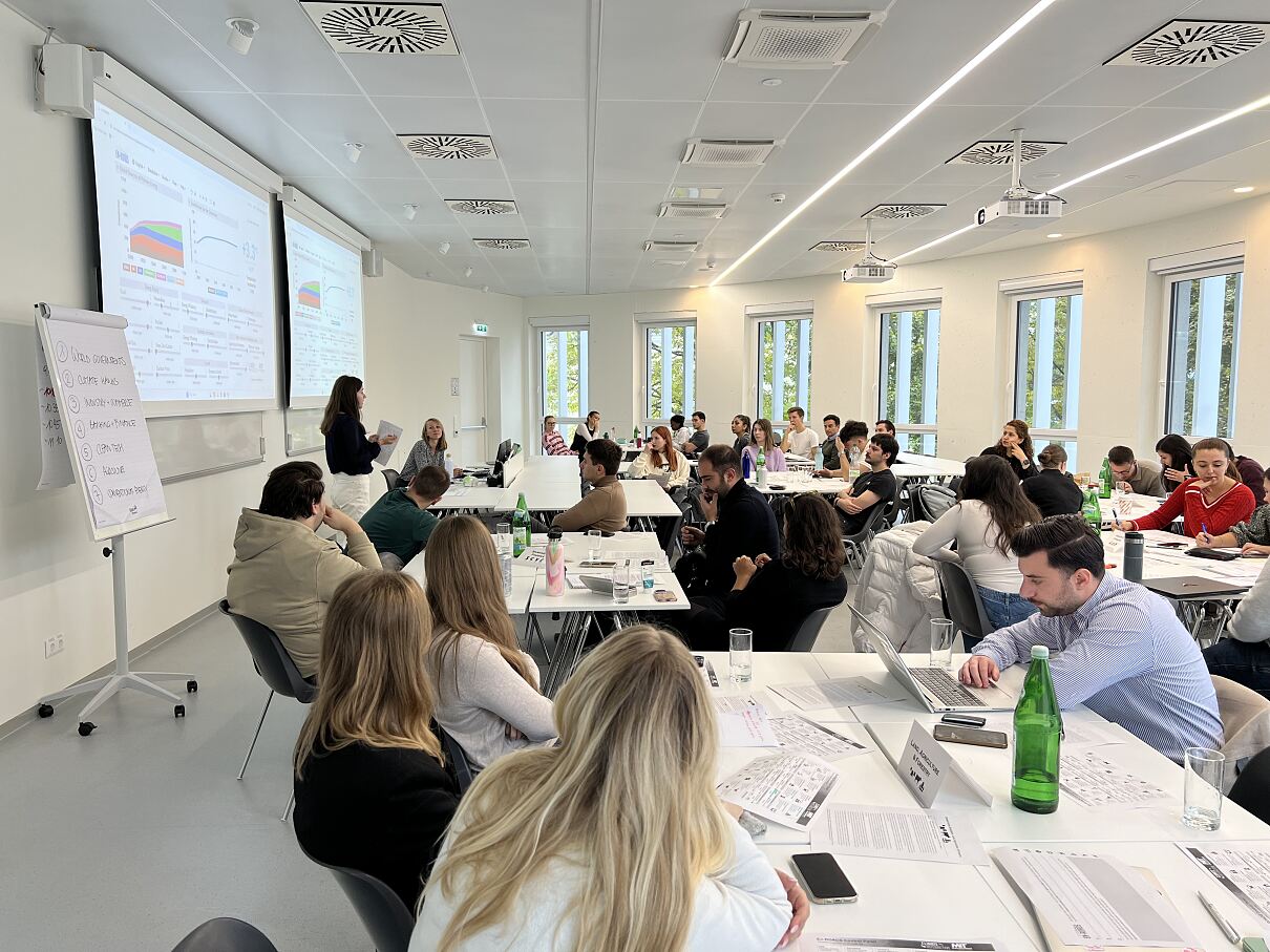 Science of Sustainability als Lehrveranstaltung im Master Sustainable Finance & Digital Transformation