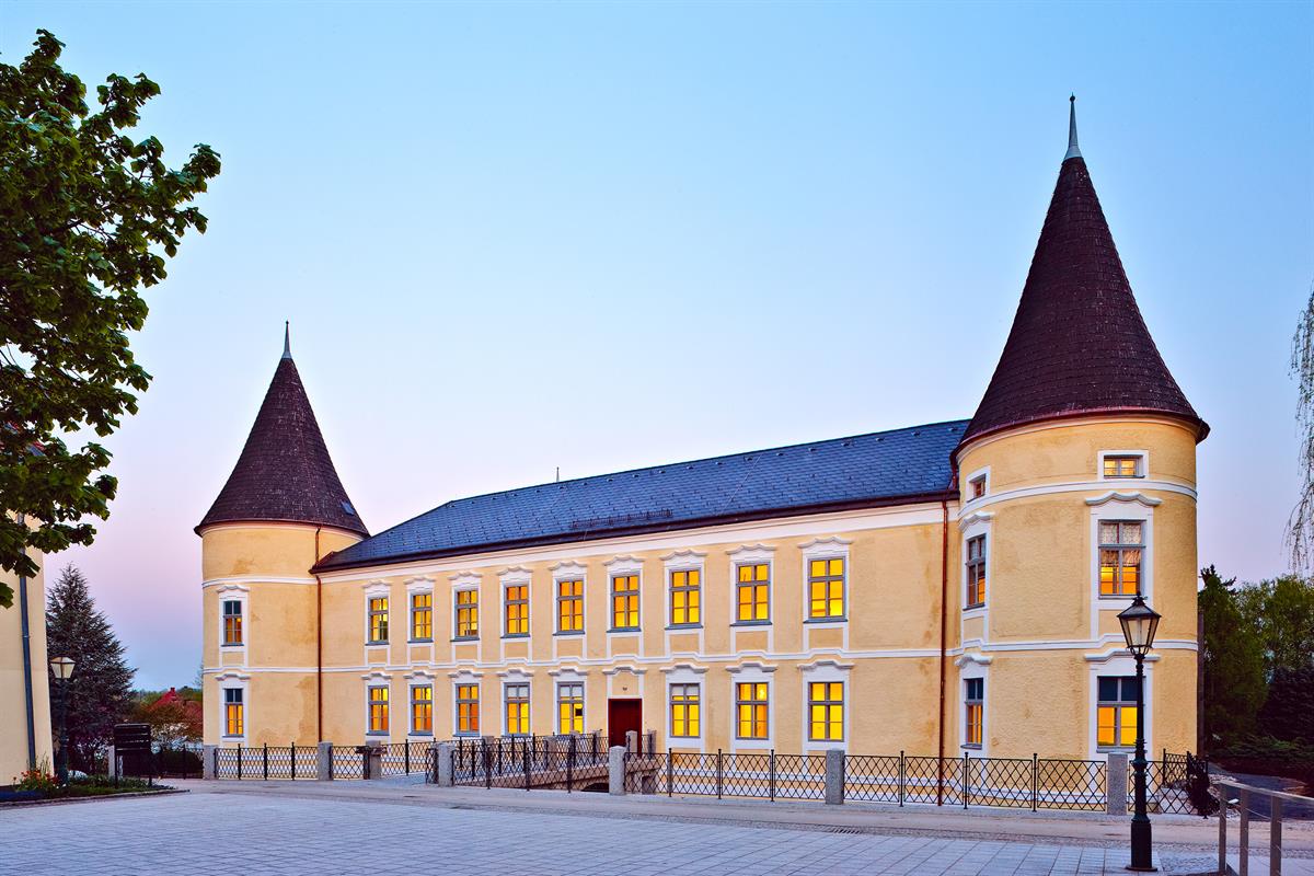 FH Wiener Neustadt wächst um neuen Campus am Francisco Josephinum Wieselburg