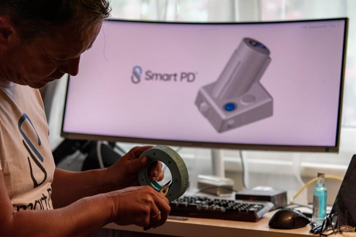 Smart PD: FHWN-Studierende entwickeln smarte Tablettenspender
